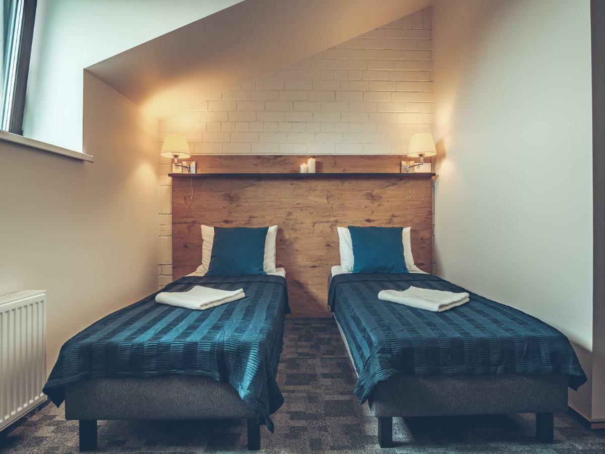 Self Check-In Hotel Railway Apartments VNO Esterno foto