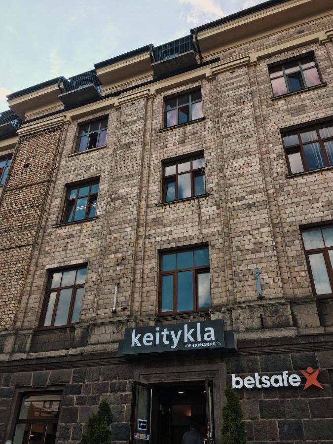 Self Check-In Hotel Railway Apartments VNO Esterno foto
