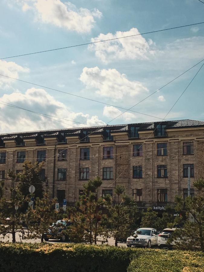 Self Check-In Hotel Railway Apartments VNO Esterno foto